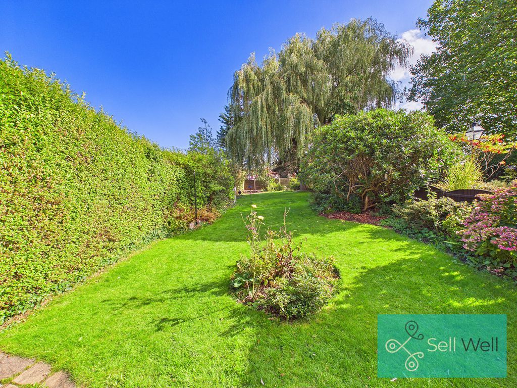 Property photo 2 of 25 Rear Garden