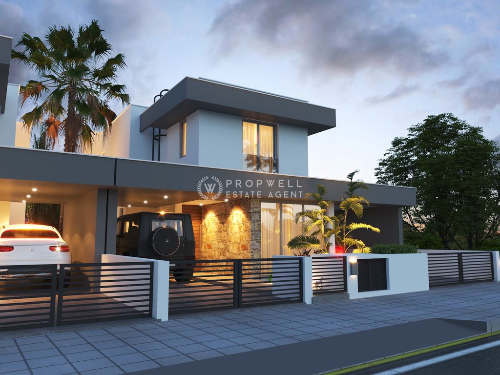 Property photo 2 of 10