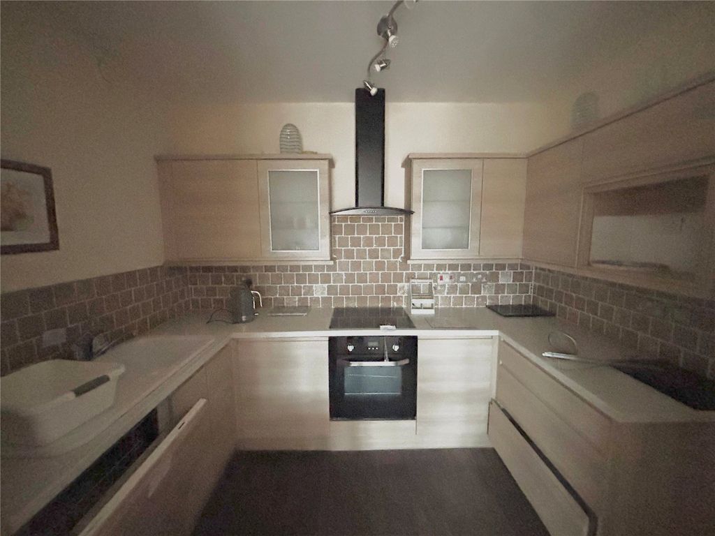 Property photo 3 of 16 Picture No. 09