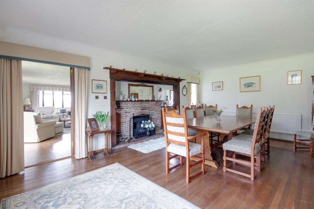 Property photo 3 of 31 63127_047.Jpg