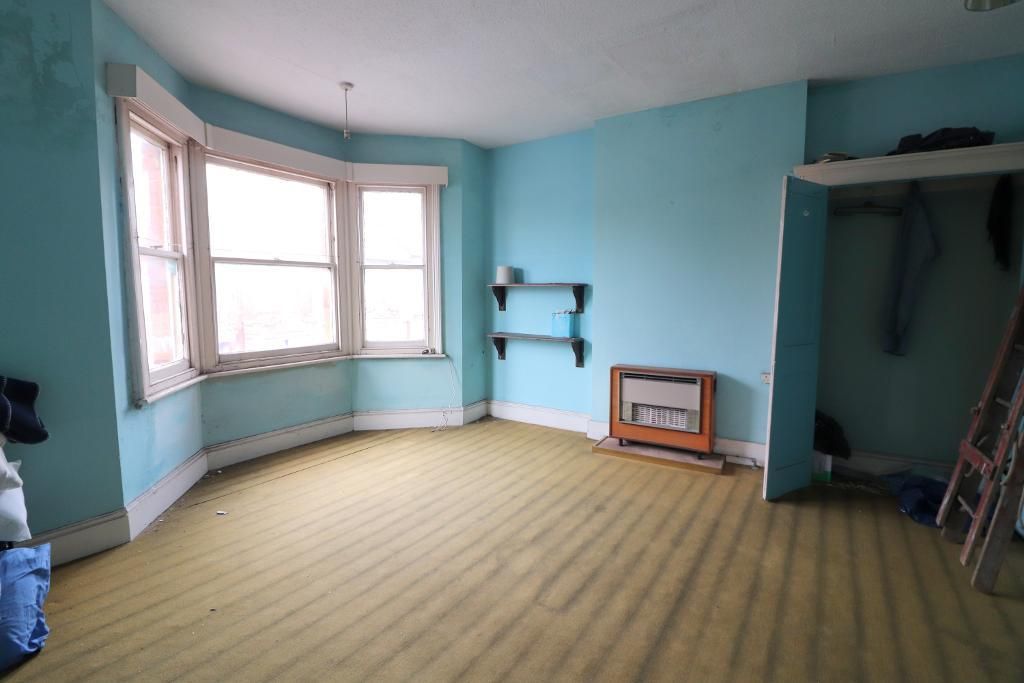 Property photo 2 of 4