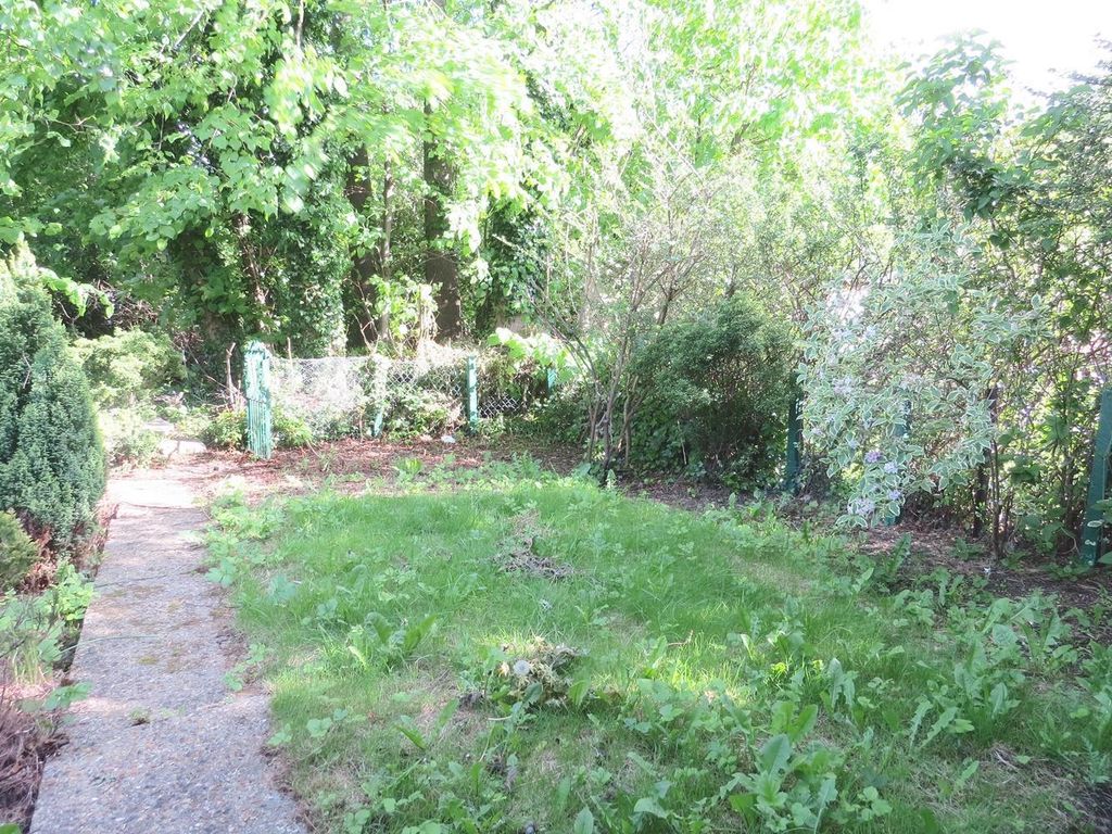 Property photo 3 of 12 5.Jpg