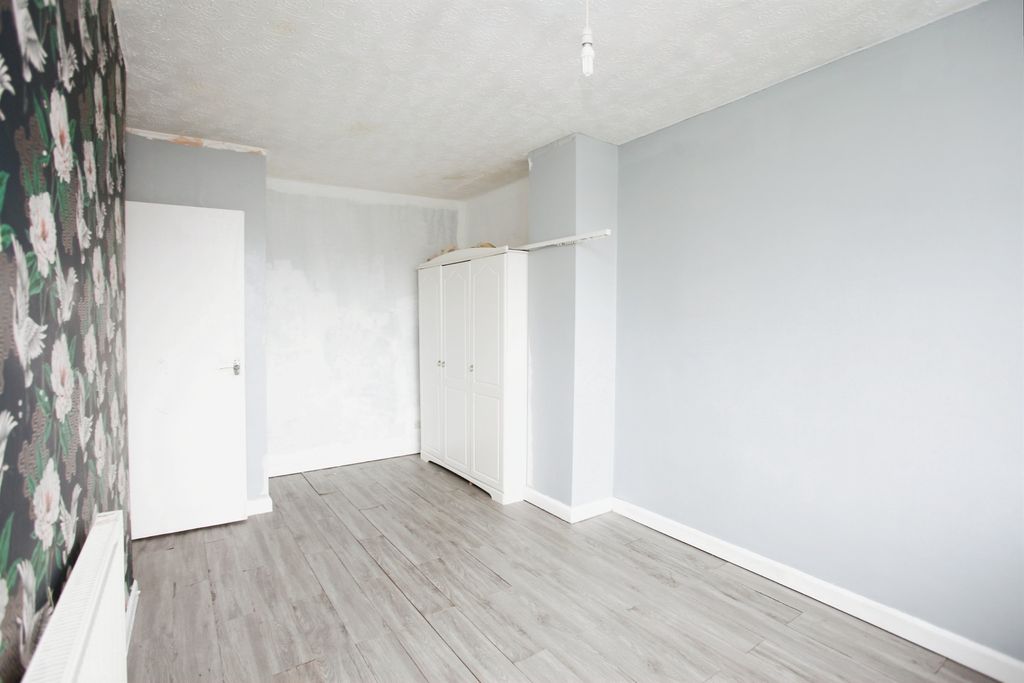 Additional image 7 of 3 bed semi-detached house for saleMeadow Close, Pengam, Blackwood NP12