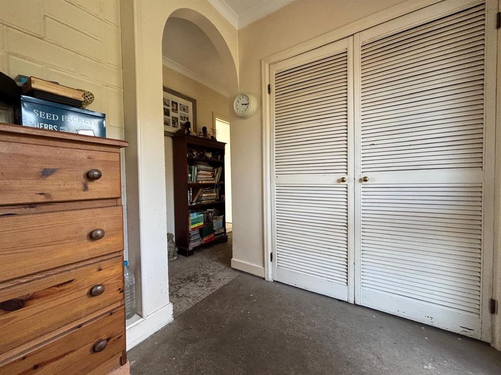 Property photo 2 of 30 Whatsapp Image 2026-04-08 At 10.47.49 (19).Jpeg