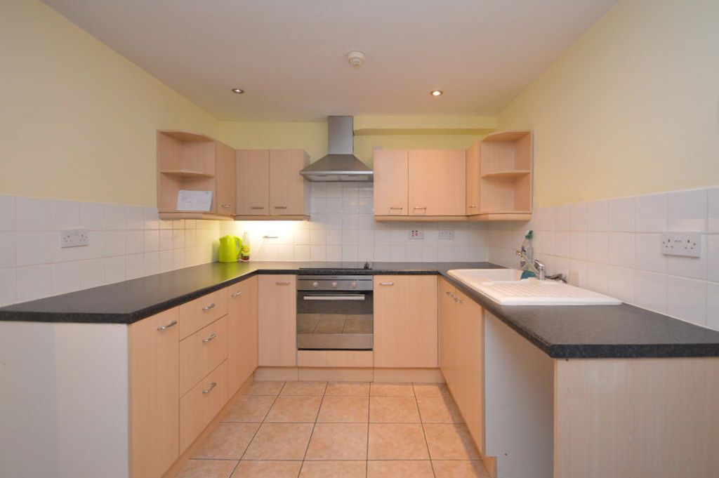 Property photo 3 of 6