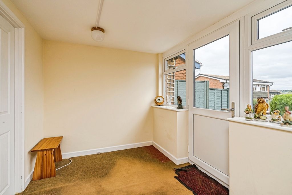 Property photo 2 of 17 Photo