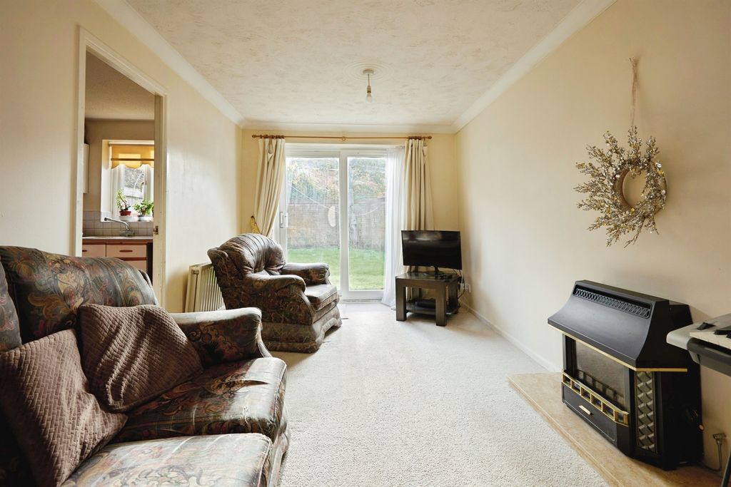 Property photo 2 of 15