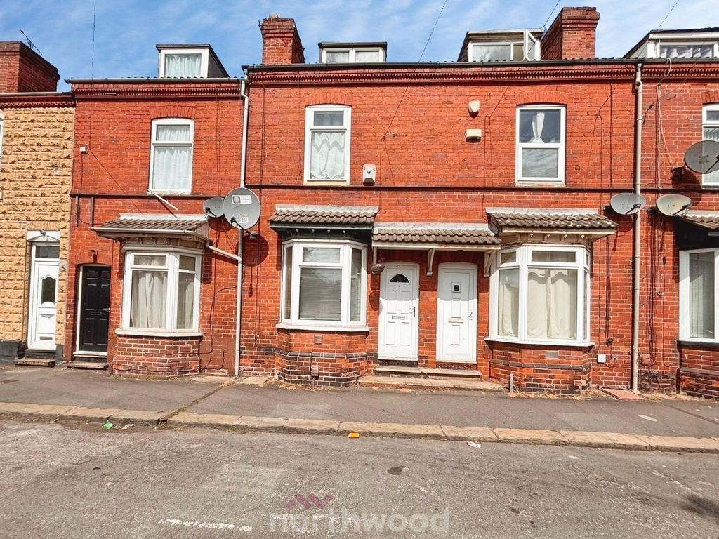 Property photo 1 of 13