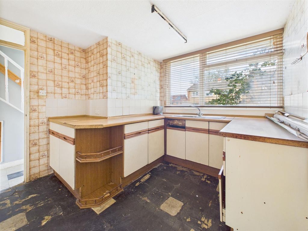 Property photo 2 of 12 Cam05510G0-Pr0009-Still006.Jpg