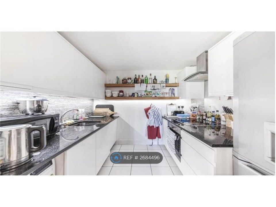 Property photo 2 of 23 Kitchen