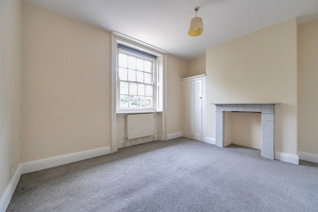 Additional image 24 of 6 bed detached house to rentFlint House, 2 Mill Lane, Langstone, Havant, Hampshire PO9