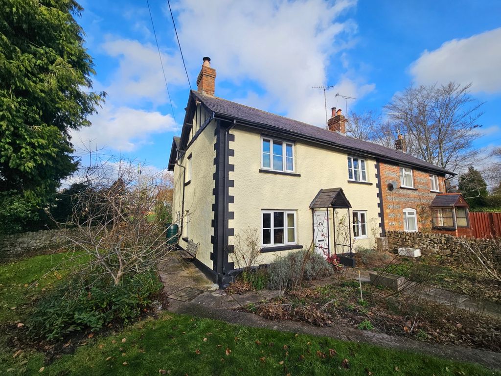 Property photo 1 of 10 Picture No. 15