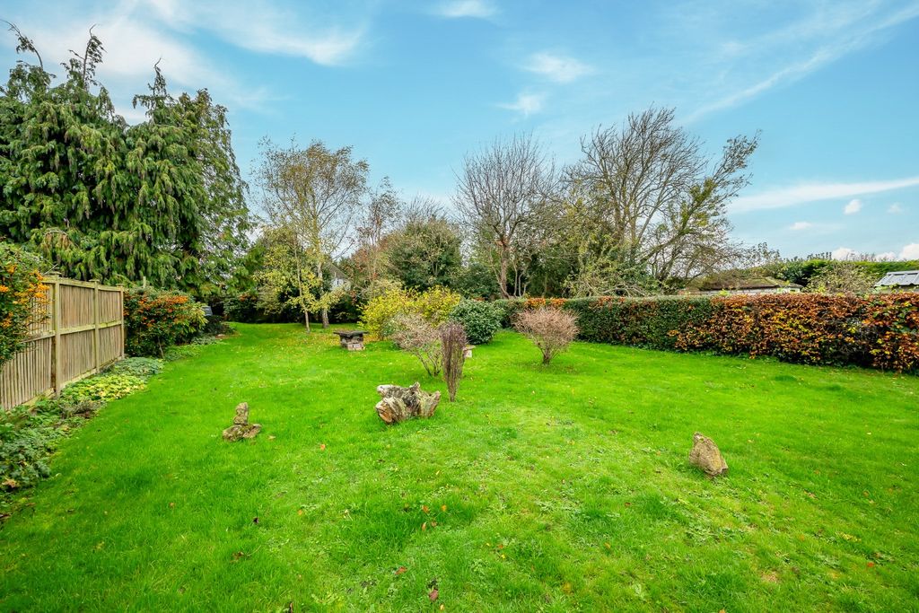 Property photo 3 of 29 4675874