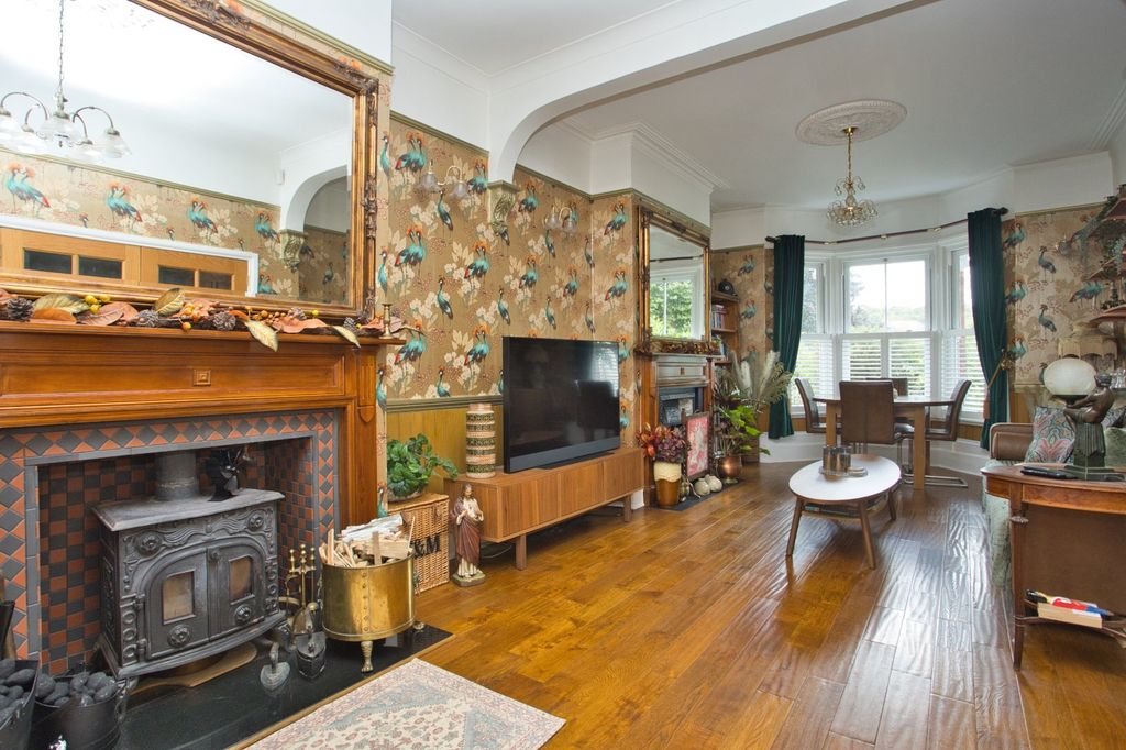 Property photo 2 of 18 Picture 2