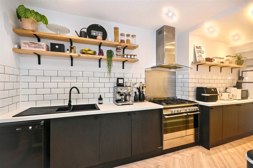 Property photo 3 of 18 Dsc_1584.Jpg