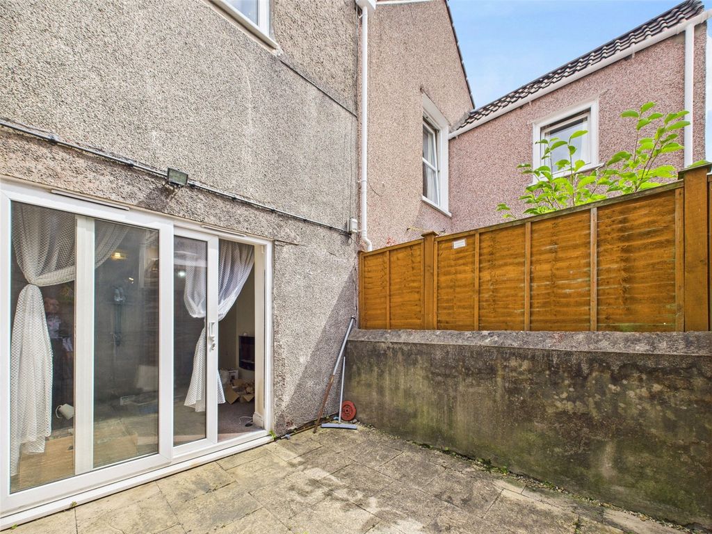 Property photo 2 of 10 Picture No. 43
