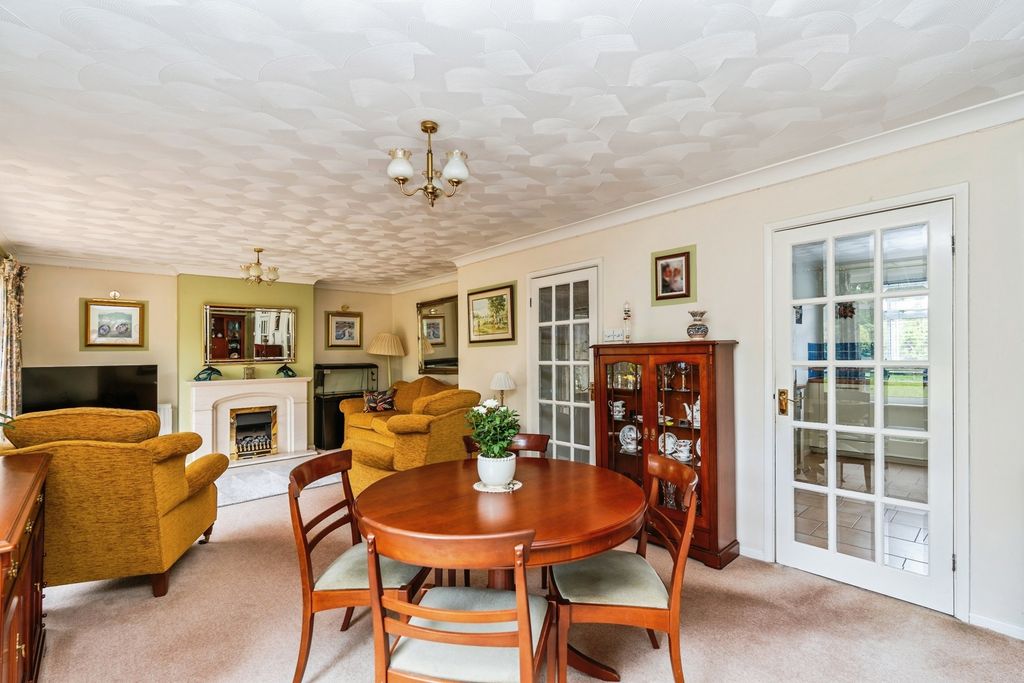 Property photo 3 of 20 Pbox-Img.Jpg