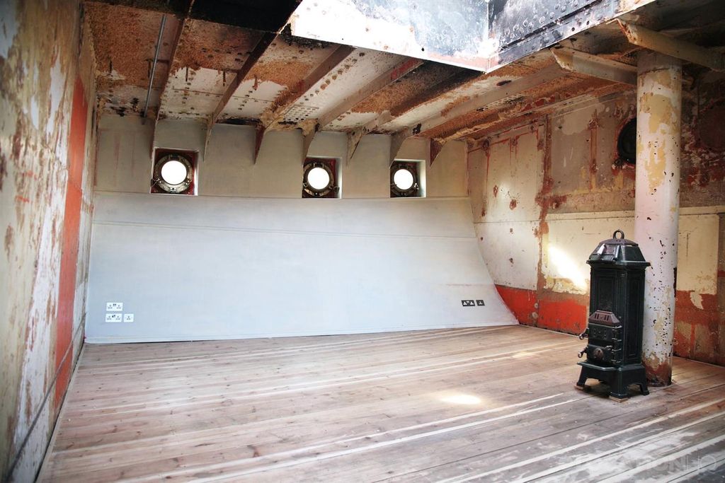 Property photo 2 of 17 lv93_Boatshed.036.Jpg