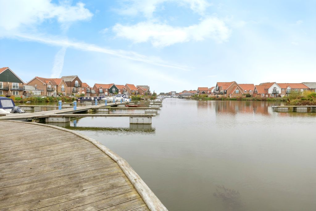 Property photo 3 of 18 Rear View