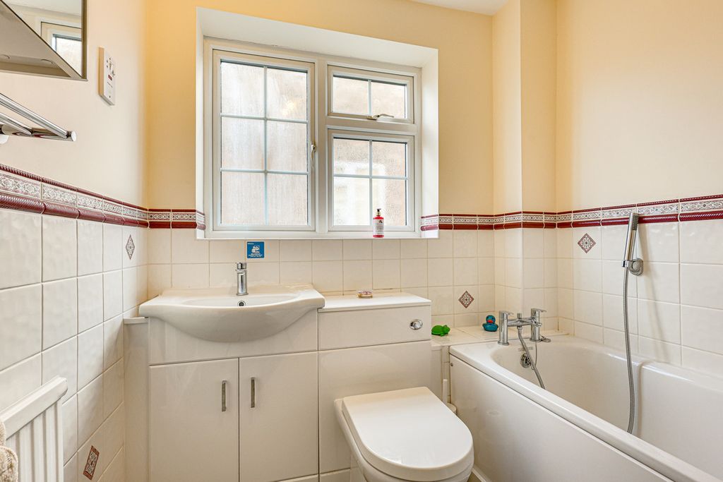 Additional image 31 of 6 bed detached house for saleChestwood Close, Billericay CM12