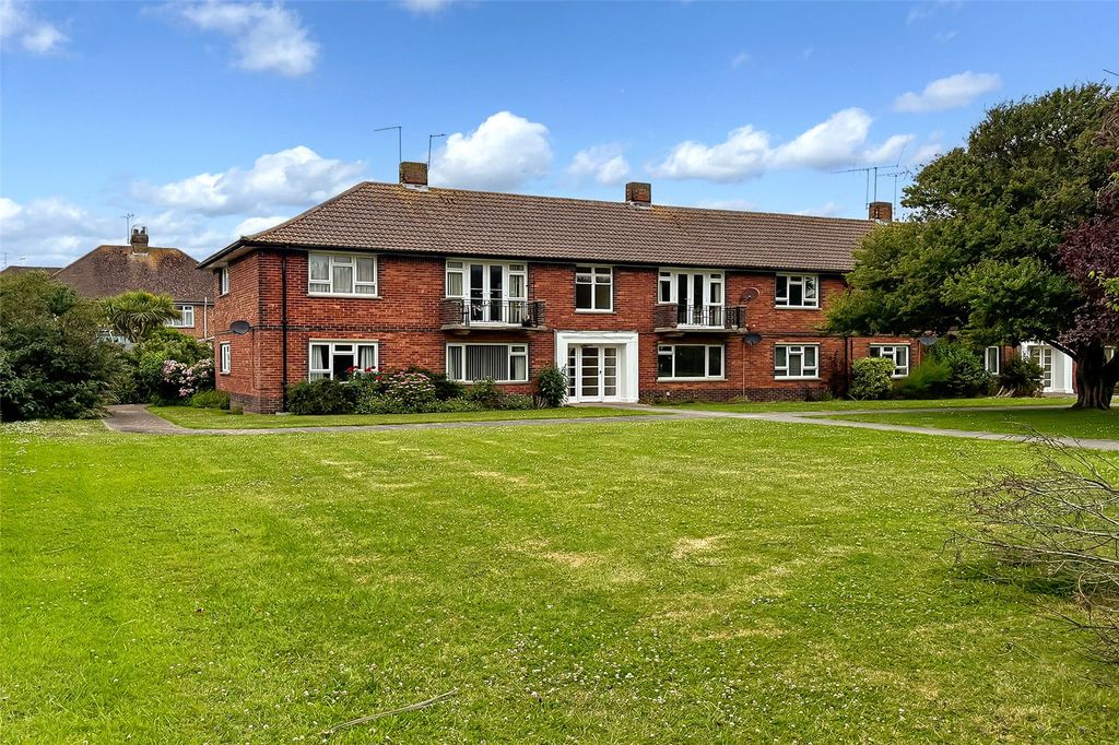 Property photo 1 of 17 Picture No. 03