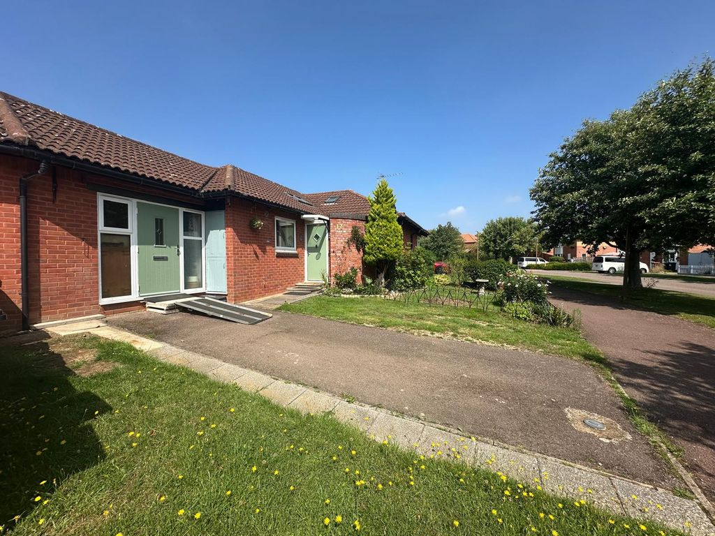 Property photo 1 of 16