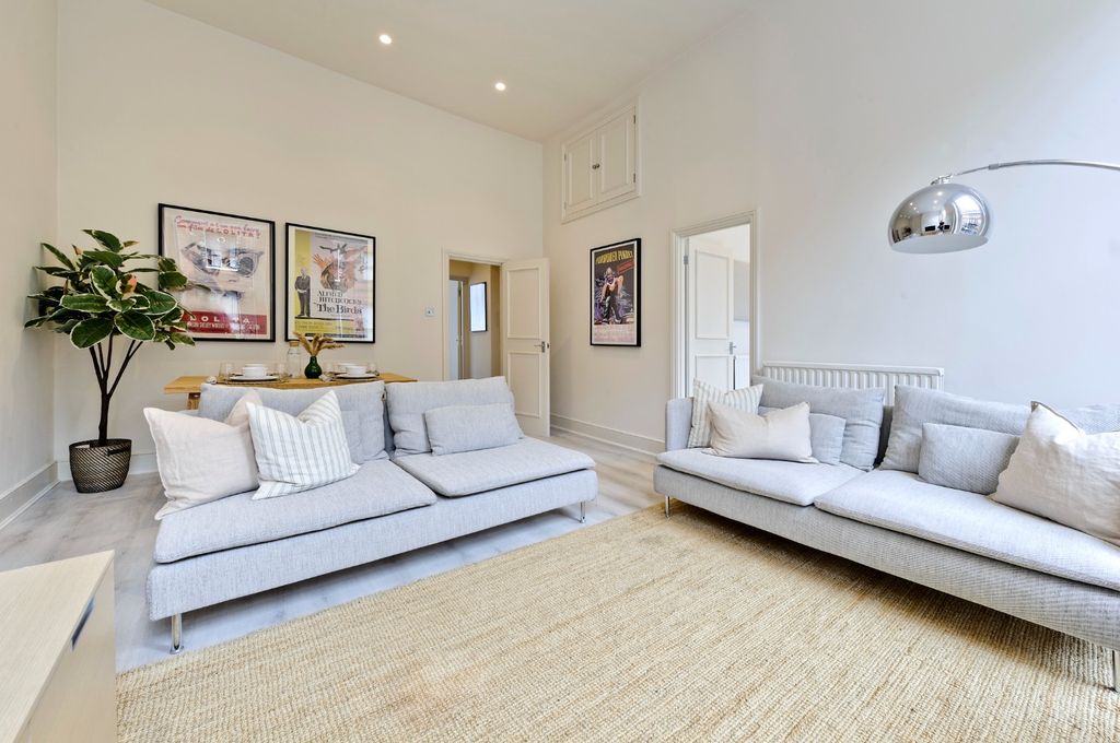 Property photo 3 of 15 5096853