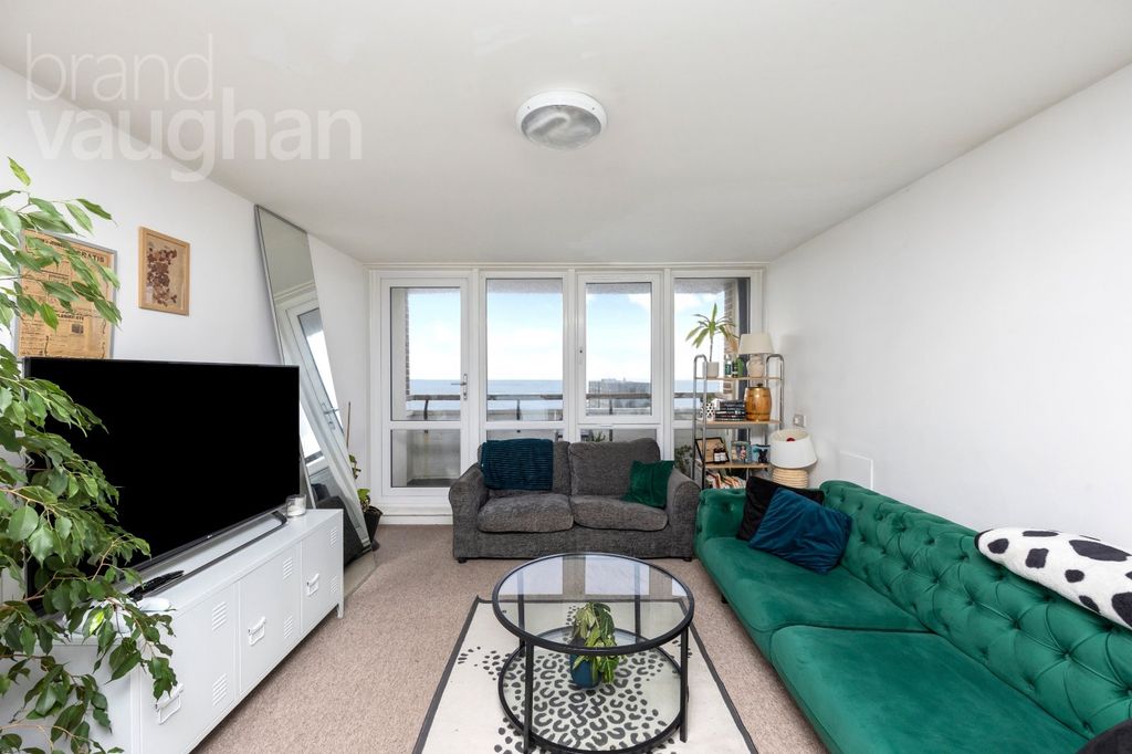 Property photo 3 of 13 Picture No. 08