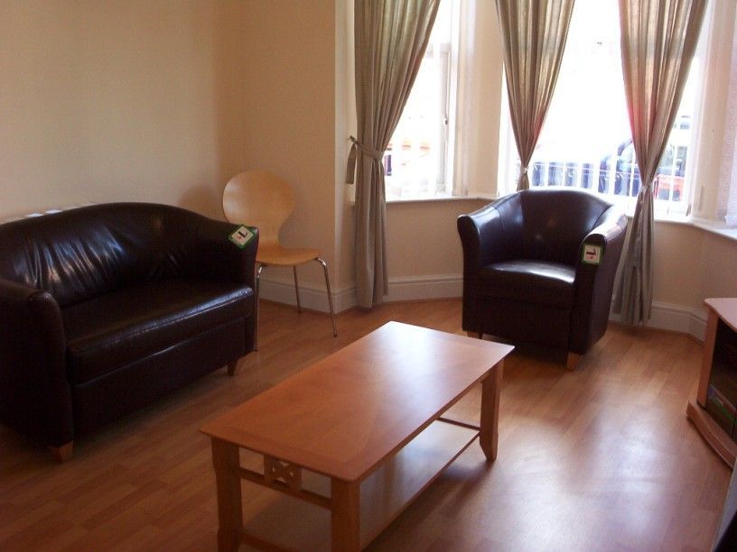 Property photo 2 of 12 Photograph 2