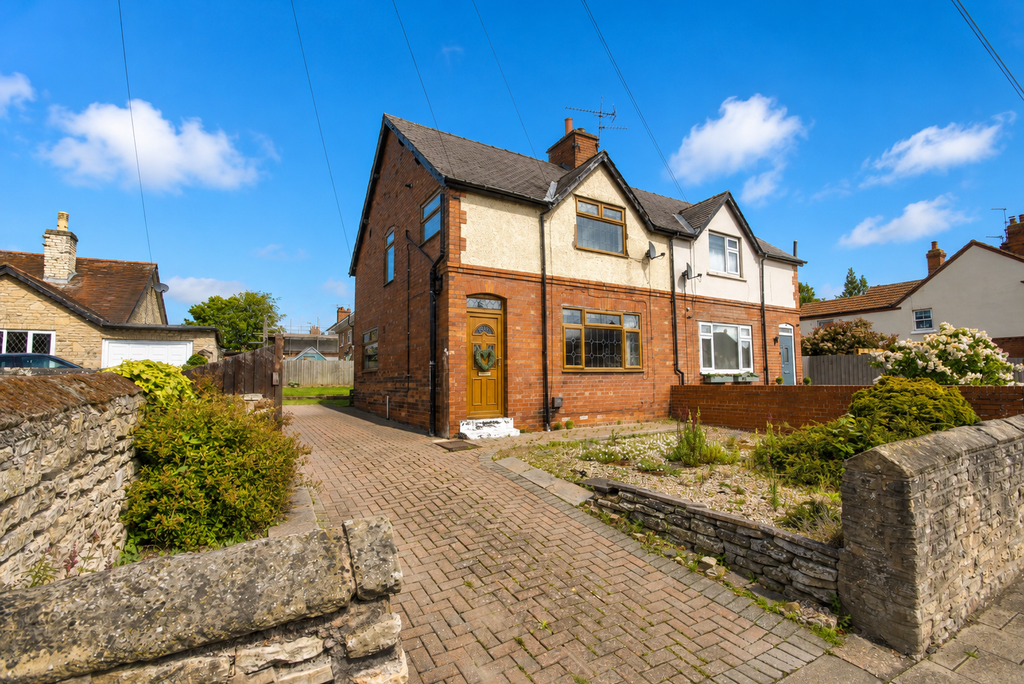Property photo 1 of 18 1