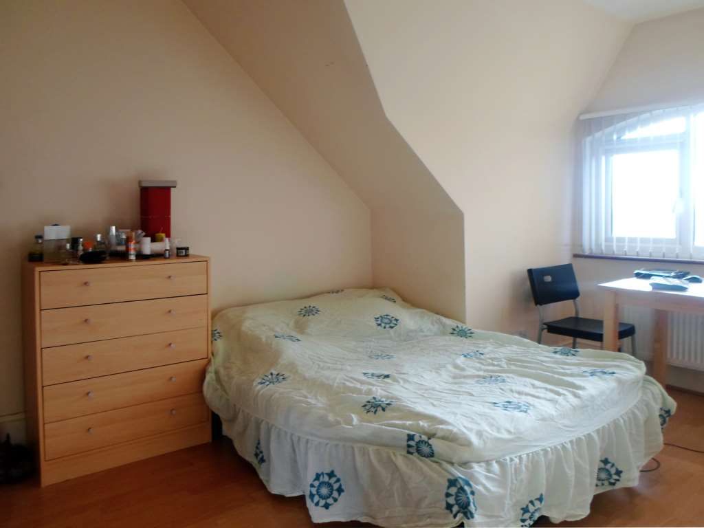 Property photo 2 of 5