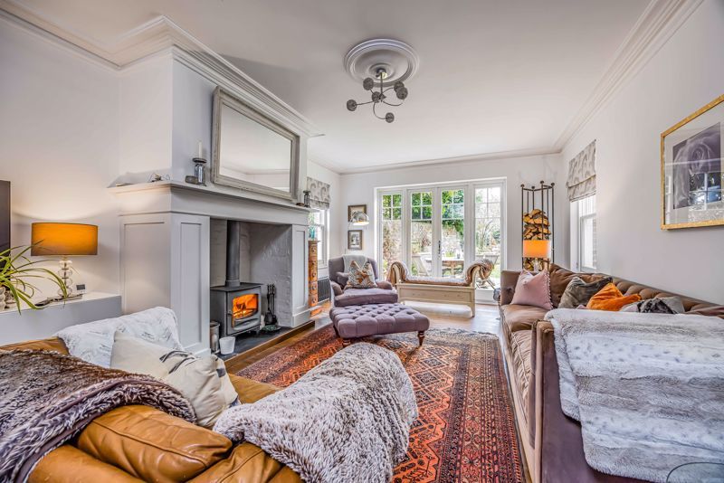 Property photo 3 of 44 Photo 19