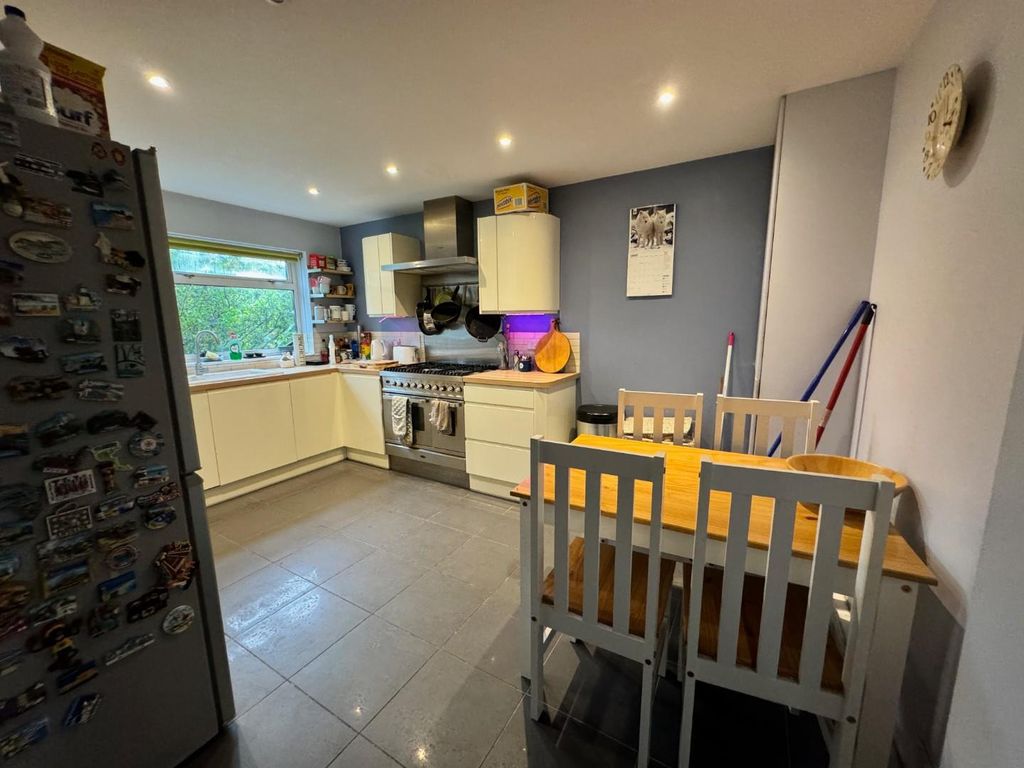 Property photo 3 of 14 Img_9667.Jpeg