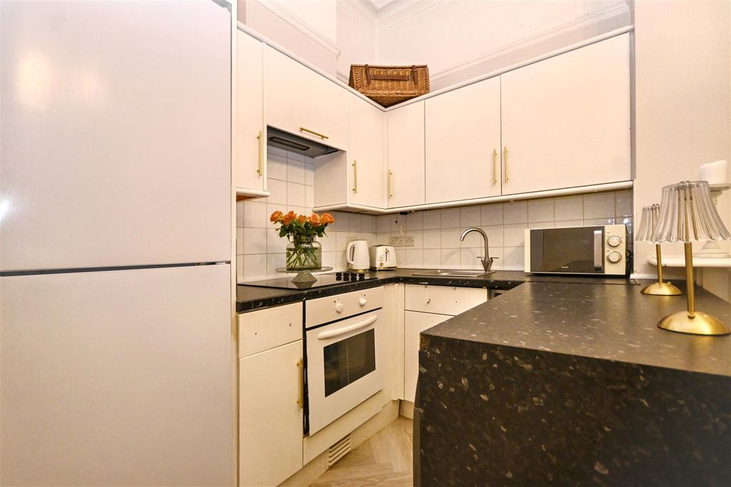 Property photo 3 of 11 Dsc_3315.Jpg