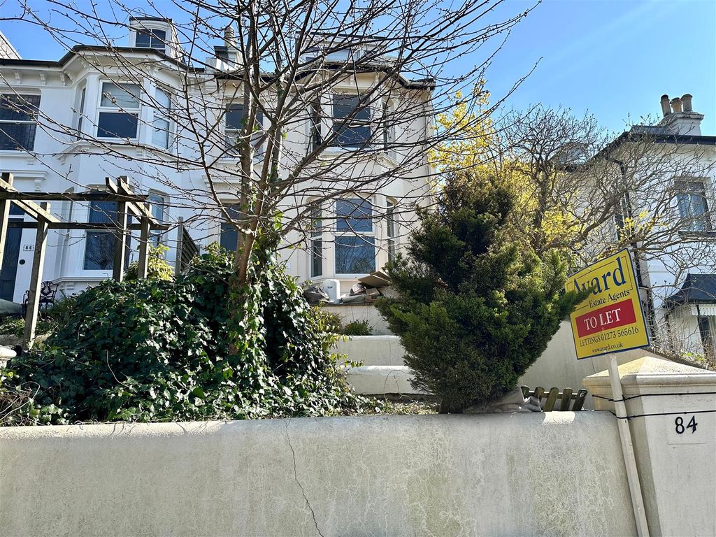 Property photo 2 of 15 109.Jpg