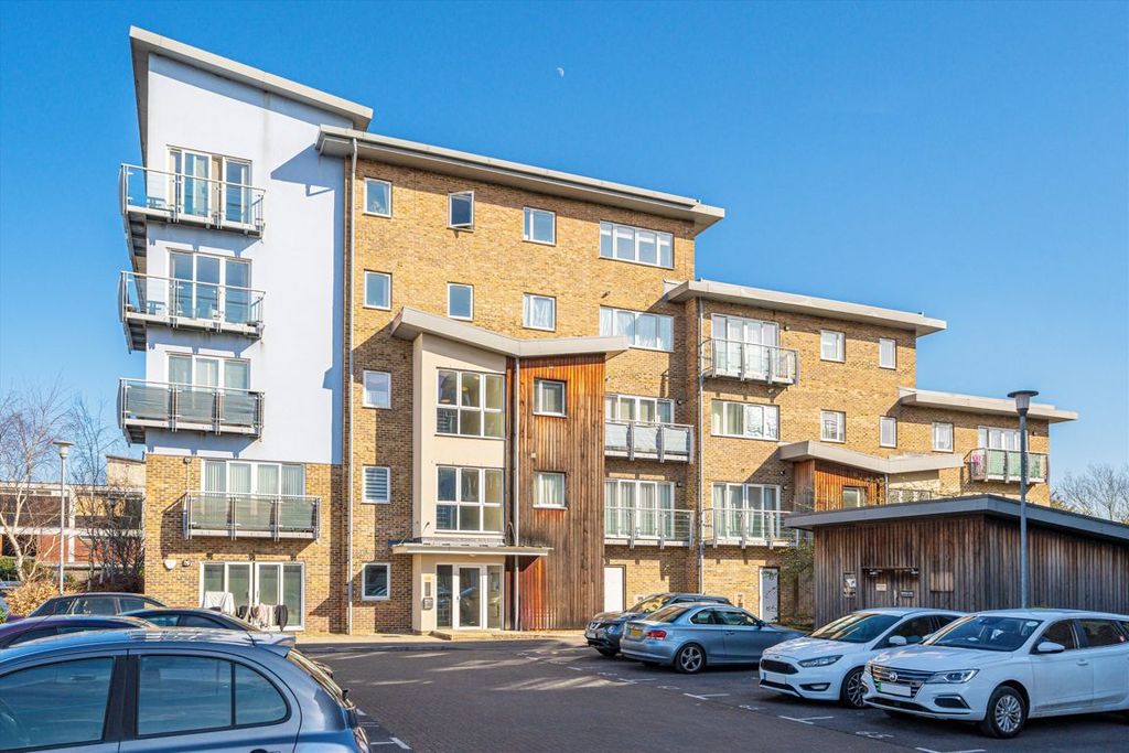 Property photo 1 of 4