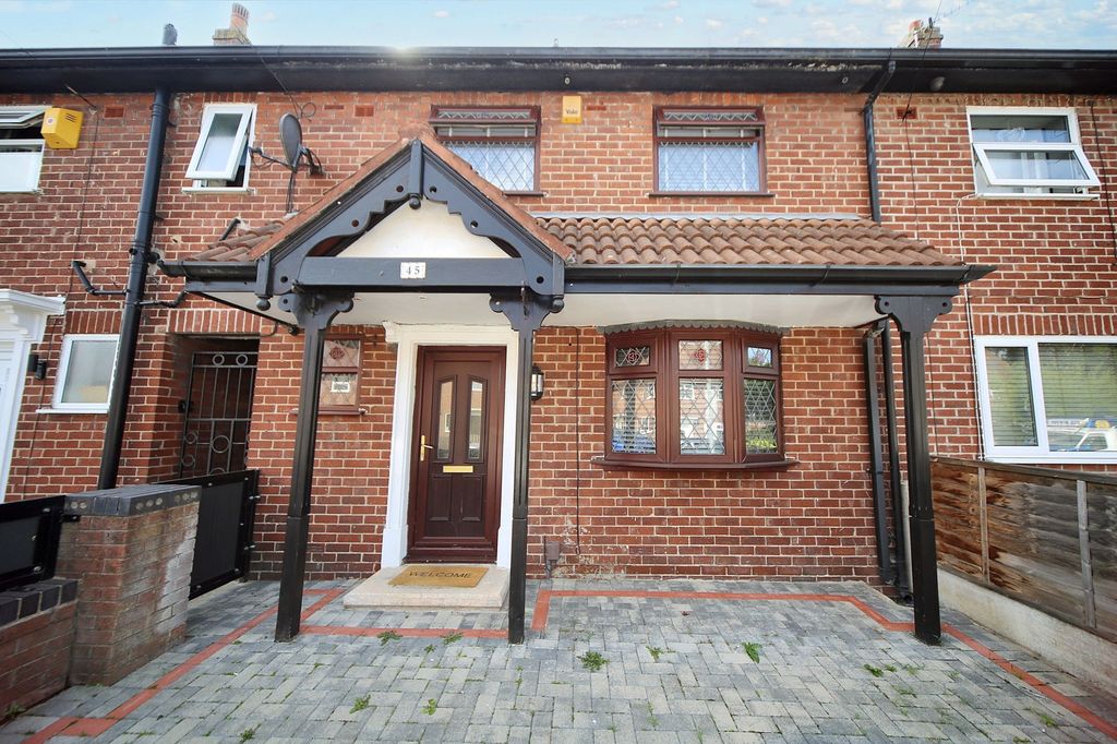 Property photo 1 of 25