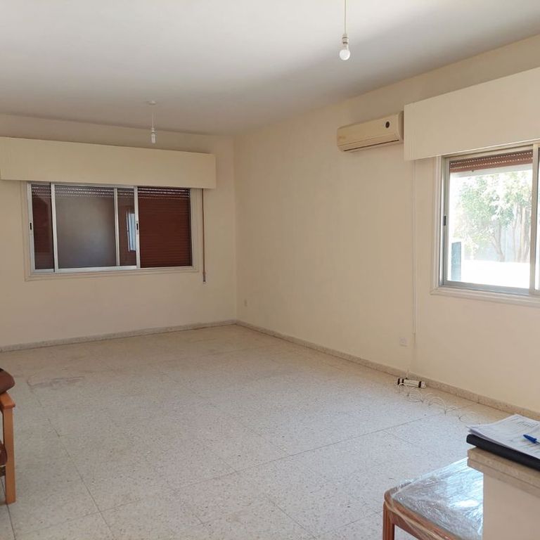 Property photo 3 of 19 Open Plan