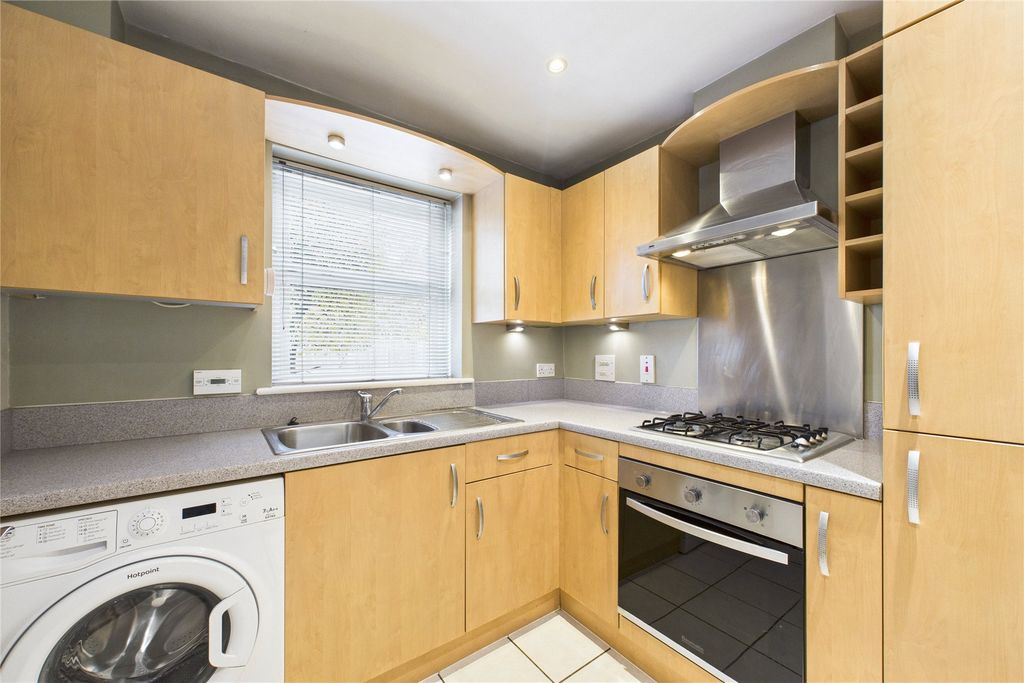 Property photo 1 of 9 Picture No. 27