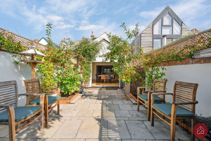 Property photo 1 of 14 Photo 14