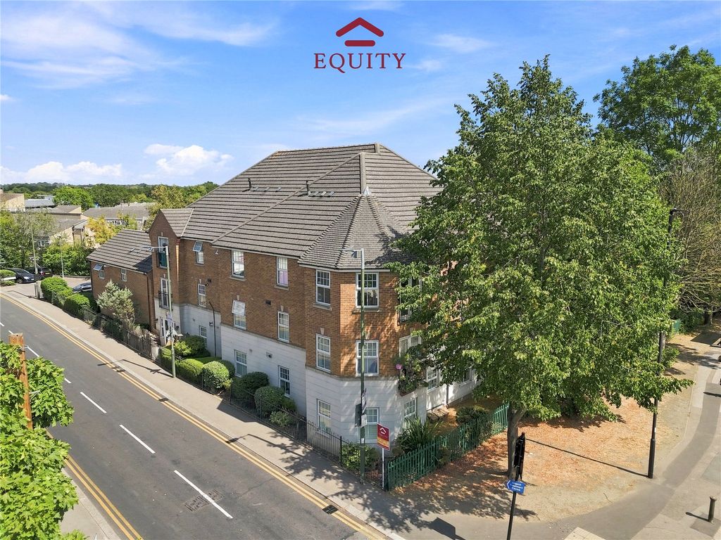 Property photo 1 of 18 Picture No. 01
