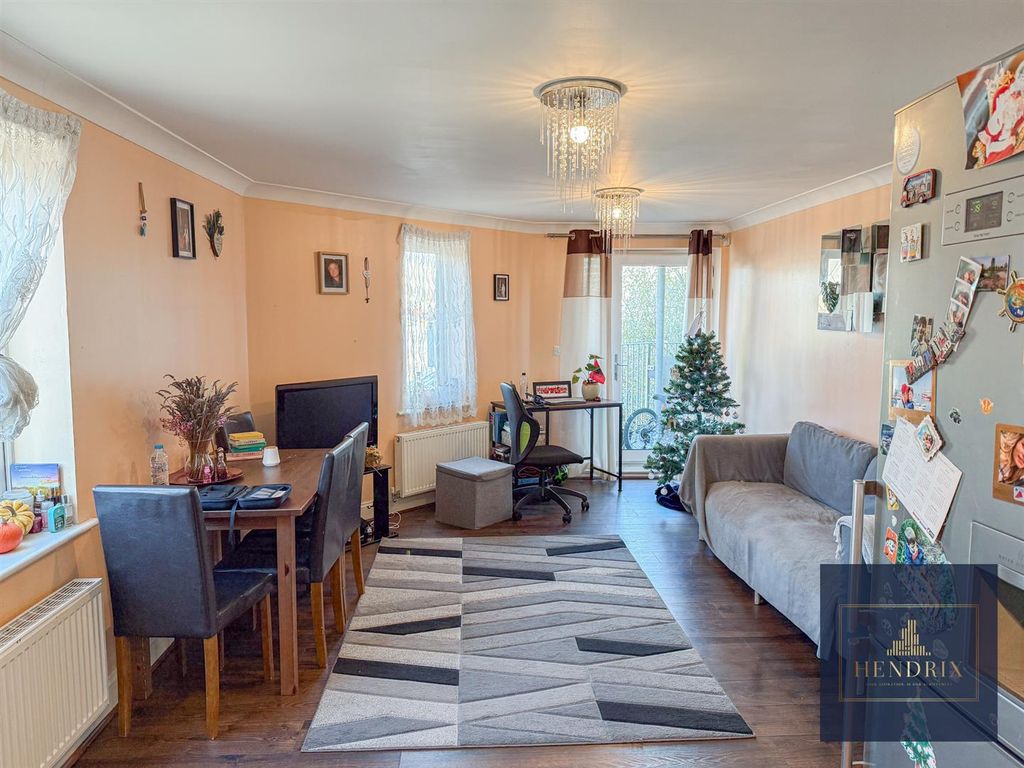 Property photo 2 of 12 Img_2540.Jpg