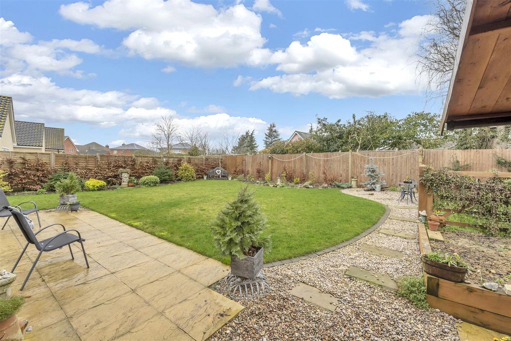 Property photo 2 of 19 Dcp_1636.Jpg