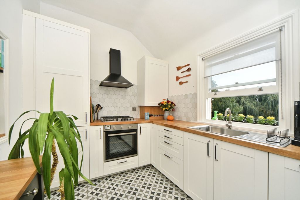 Property photo 3 of 18 Dsc_9951