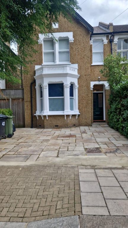 Property photo 3 of 21