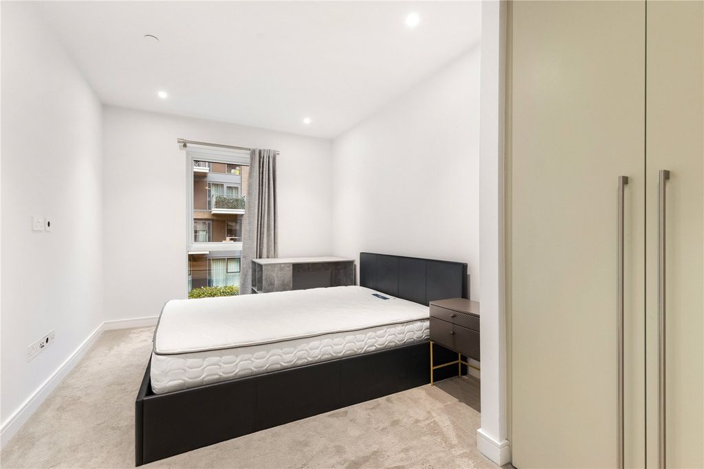 Property photo 3 of 12 Picture No. 13