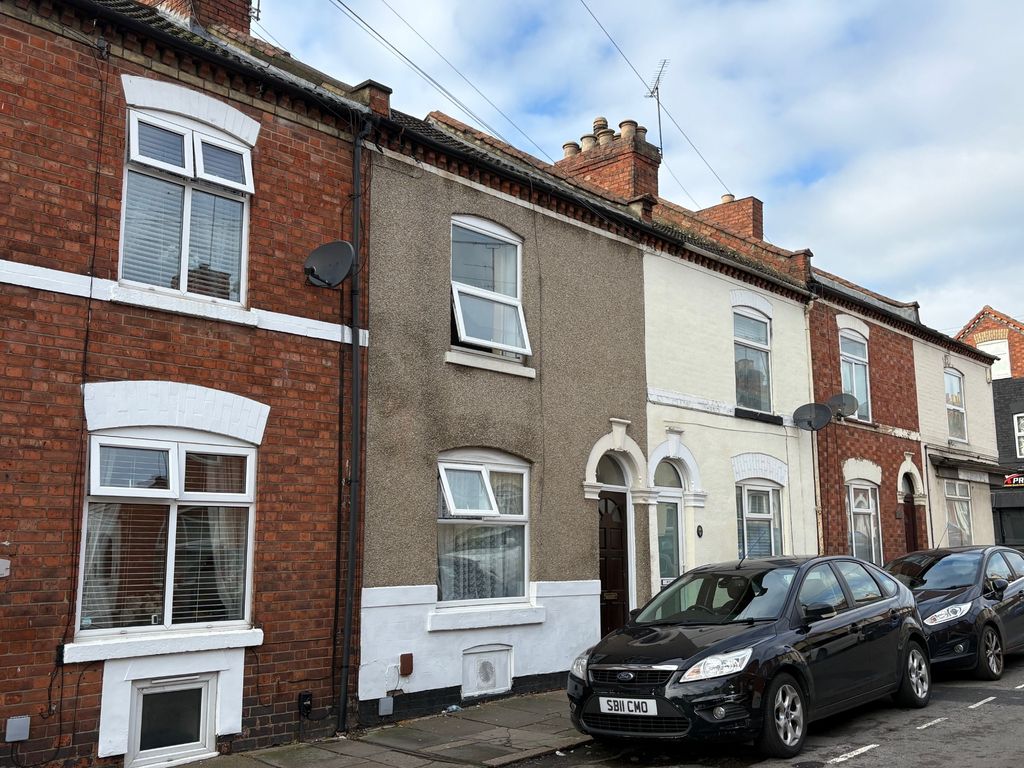 Property photo 1 of 10 Grove Road