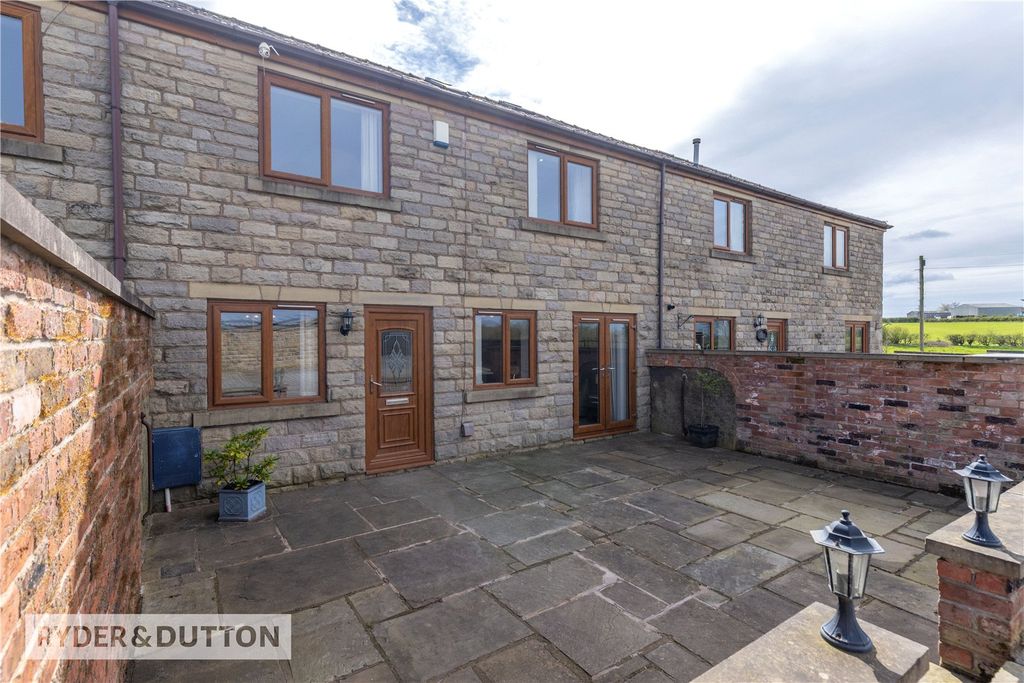 Property photo 2 of 25 Picture No. 30