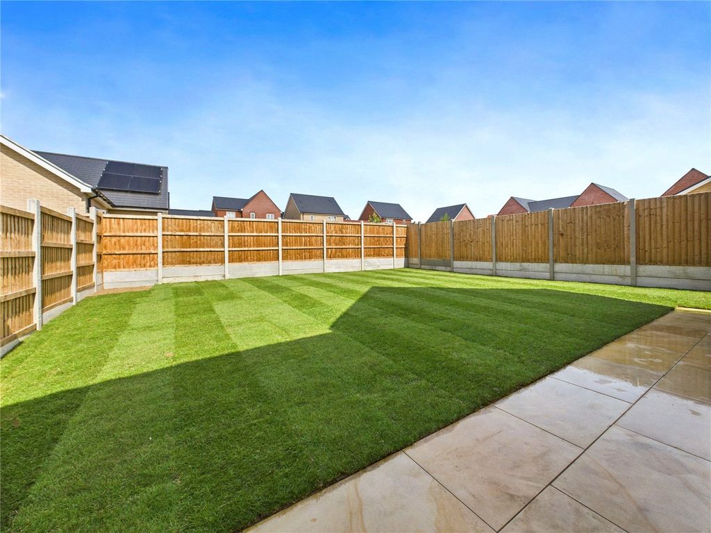 Property photo 2 of 17 Picture No. 02