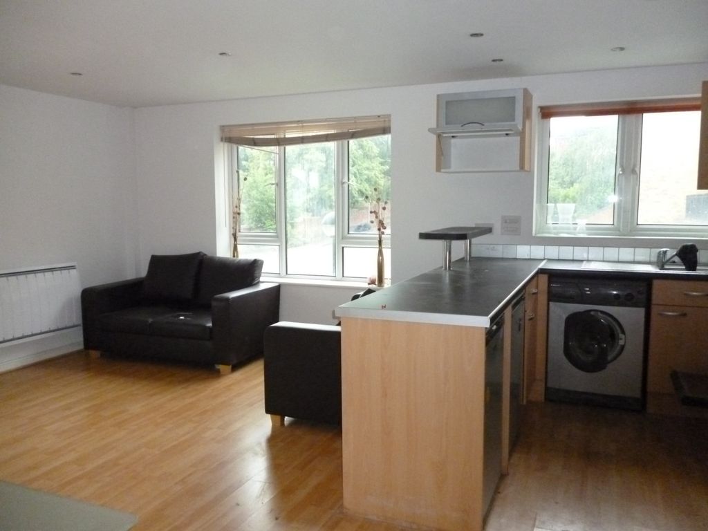 Property photo 2 of 7